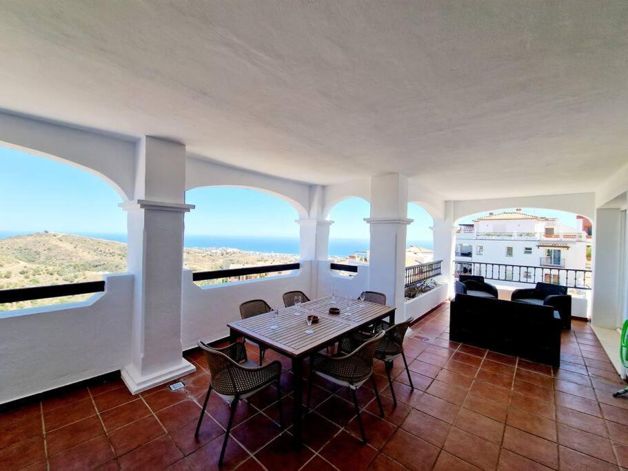 Las Palmeras Seaviews Mijas Esterno foto