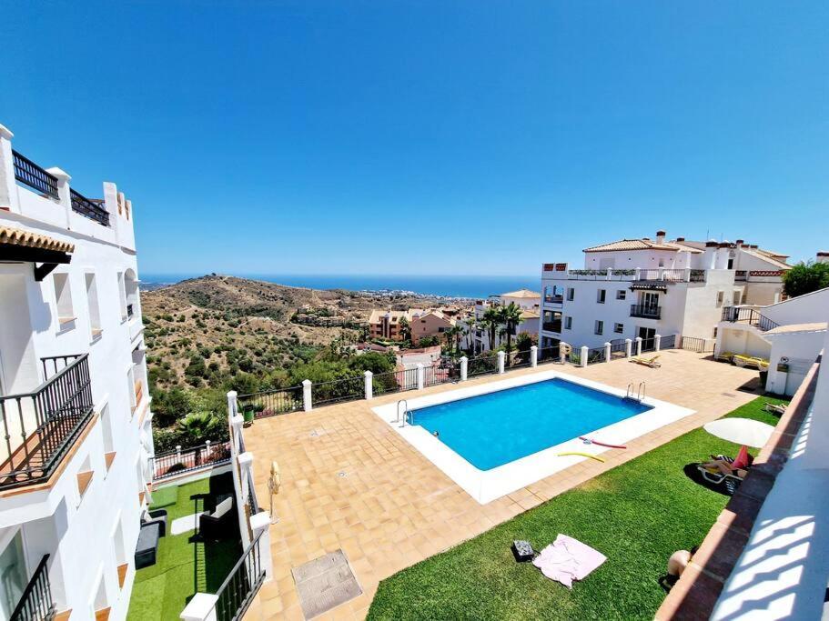 Las Palmeras Seaviews Mijas Esterno foto
